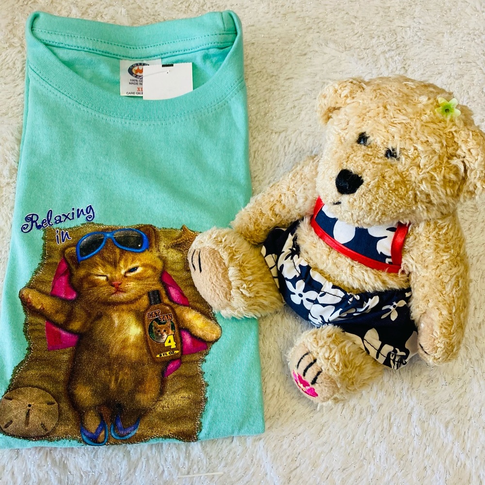 ❤️🌺Hawaii Kitty Tee & vintage bear